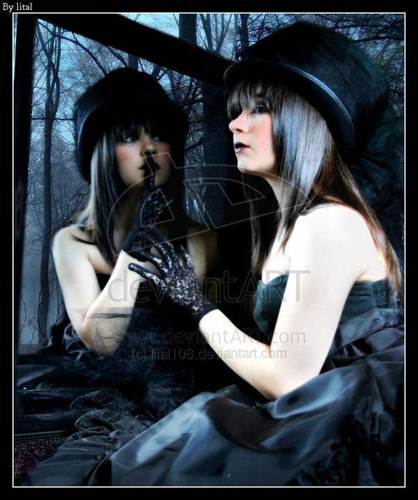 Mirror_by_lital108