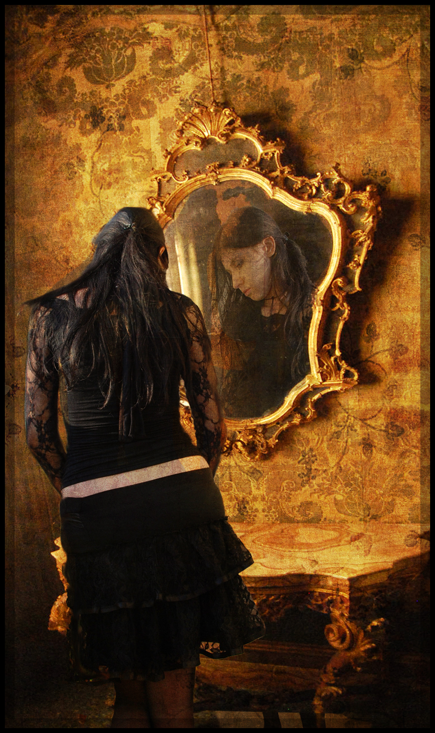 The_Mirror_by_xpedr0